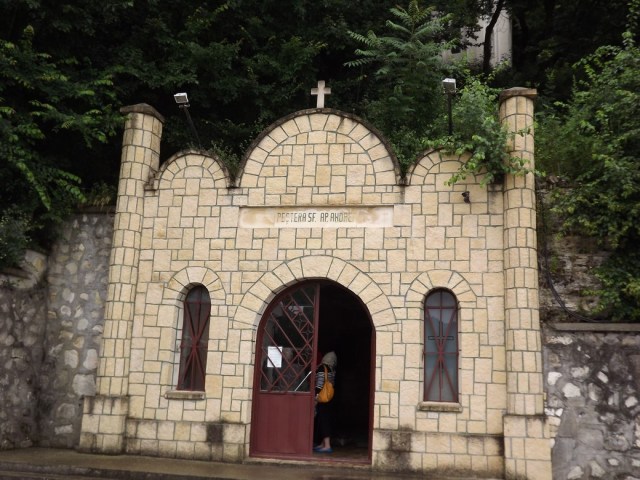 pestera Sfantului Apostol Andrei