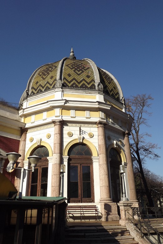 cupola gara herculane